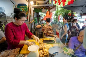 A Taste of the Unexpected: The 'Non-Authentic' Bun Bo Hue Winning Hearts in Hanoi - image 2