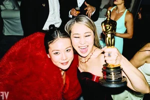 Hollywood Stars Shine at Glitzy Post-Oscar After-Parties - image 0