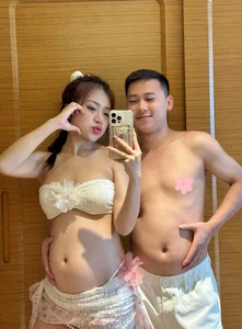 Ethereal Maternity: Vietnamese Web-Drama Star Stuns with Fairy-Like Baby Bump Photos - image 1