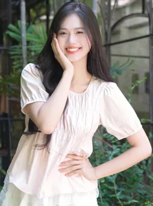 The Rising Star from Quang Tri: A Spotlight on Miss Vietnam's Most Talked-About Contestant - image 12
