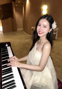 The Rising Star from Quang Tri: A Spotlight on Miss Vietnam's Most Talked-About Contestant - image 2