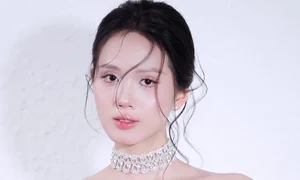 The Rising Star from Quang Tri: A Spotlight on Miss Vietnam's Most Talked-About Contestant - image 9