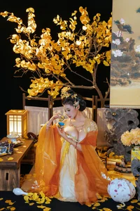 Elegant Golden Moon Cosplay: Nai Xi Jiang Nice in Traditional Chinese Inspired Fantasy Photo Series (91P) - image 29