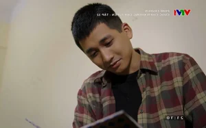 From Motorbike Taxi to the Spotlight: The Relatable Journey of Actor Viet Anh’s Younger Brother - image 9