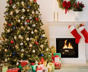Creative and Unique Christmas Tree Ideas You Never Thought Possible - image 8