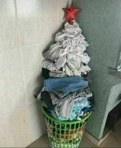 Creative and Unique Christmas Tree Ideas You Never Thought Possible - image 2