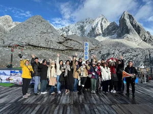 Top 6 Winter Wonderlands: The Best Snow-Watching Destinations for Global Travelers - image 0
