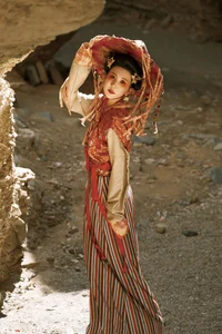 Artistic Expression in YiTuYu Art Language Vol.7732: Xiao Bei Ke Qing Bu Yao Fang Qi - image 3