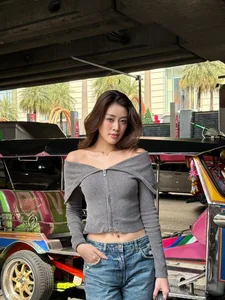 Luxury Lifestyle and Fitness: Lan Khuê’s Yacht Elegance and Kỳ Duyên’s Toned Physique Highlights - image 5