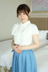JP Mei Photobook Part 01: The Celebrity Aura of an Elegant Japanese Model - image 0