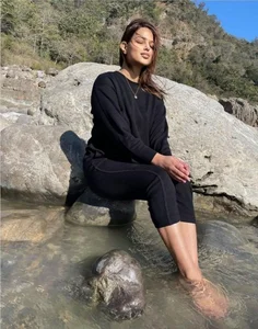 Snake Queen’s Miraculous Transformation: Regaining Her Peak Physique and Glow - image 6