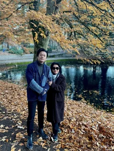 Huynh Dong and Family Embrace the Magic of Canadian Winter in Heartwarming Photos - image 5