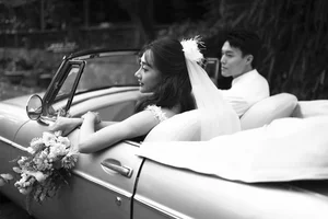 Stunning Wedding Album of Vietnamese Actress Phuong Lan and Partner Phan Dat - image 6