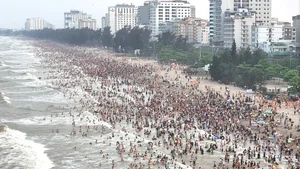 Beat the Heat: Why Sam Son Beach Remains Vietnam's Most Popular Summer Getaway - image 11