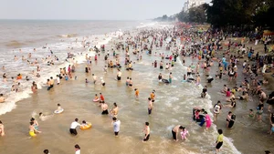 Beat the Heat: Why Sam Son Beach Remains Vietnam's Most Popular Summer Getaway - image 7