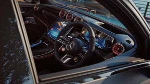 New Mercedes-AMG GLC 53: The Return of the 6-Cylinder Engine and Exclusive Drift Mode for Luxury Performance SUV Enthusiasts - image 2