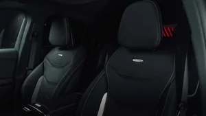 New Mercedes-AMG GLC 53: The Return of the 6-Cylinder Engine and Exclusive Drift Mode for Luxury Performance SUV Enthusiasts - image 5