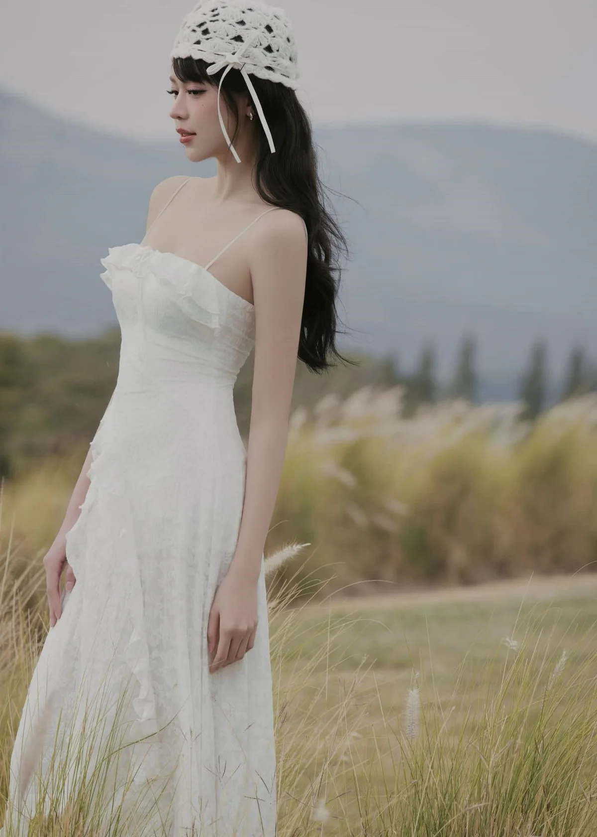 Miss Thanh Thuy Captivates in a Mesmerizing New Fashion Photoshoot
