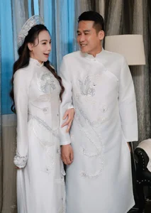 Vietnamese Singer Hồ Quỳnh Hương Showcases Elegant Traditional Wedding Ao Dai Collection - image 1