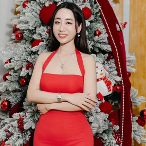 The Stunning and Seductive Beauty of Actor Ngoc Quynh’s Girlfriend - image 6