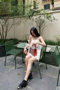 Diep Bao Ngoc: Redefining Modern Elegance and Sophisticated Fashion Trends - image 4