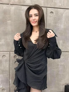 Lê Khánh Chi Flaunts Stunning Curves in Bold Summer Bikini Photos - image 0