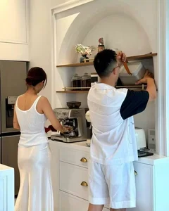 Inside the 500m² Suburban Villa of a Male Artist and His Billionaire Heiress Wife - image 6