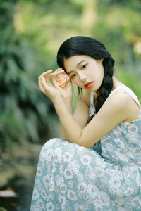 The Art of Summer: Long Xing Er’s Ethereal Portrait Series - image 26
