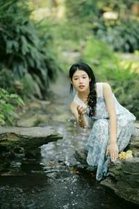 The Art of Summer: Long Xing Er’s Ethereal Portrait Series - image 27