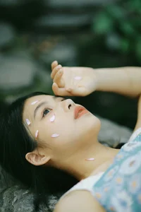 The Art of Summer: Long Xing Er’s Ethereal Portrait Series - image 25