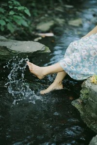 The Art of Summer: Long Xing Er’s Ethereal Portrait Series - image 10