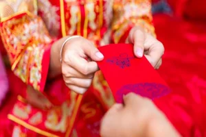 The Fascinating History and Meaning of Li Xi: Vietnamese Lucky Money Traditions - image 8