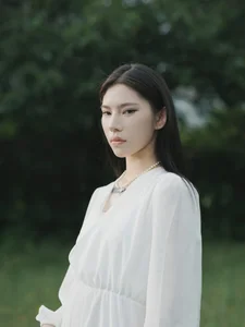 YiTuYu Art Language Vol.4698: Exquisite Photography Showcase Featuring Xiao Yu - image 15