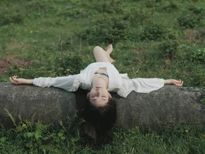 YiTuYu Art Language Vol.4698: Exquisite Photography Showcase Featuring Xiao Yu - image 1