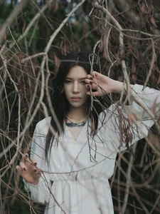 YiTuYu Art Language Vol.4698: Exquisite Photography Showcase Featuring Xiao Yu - image 38