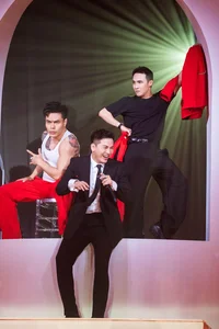 The Most Hilarious and Unforgettable Moments at Vietnamese Celebrity Weddings - image 2