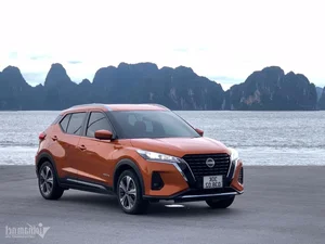March Car Sales: Record Discounts on Mercedes, Ford, and Honda in Vietnam - image 2