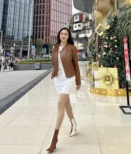 5 Ageless Fashion Staples to Elevate Your Wardrobe Inspired by Actress Hong Diem - image 6