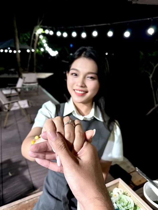 Tuyet Nhung Wedding Photos: Late Singer Phi Nhung's Adopted Daughter Radiates Joy on Her Special Day