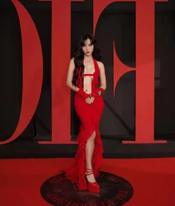 Lim Feng: The Model and Entrepreneur Behind the Brand Loved by Jennie - image 3