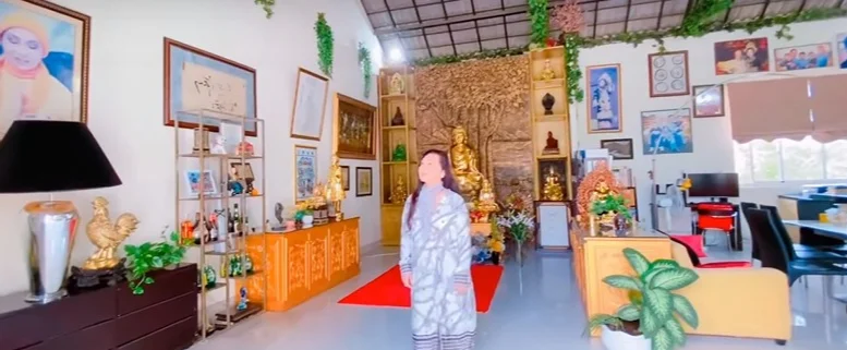 The Inspiring Life of Vietnam's First PhD People's Artist: Art, Academia, and Independent Living