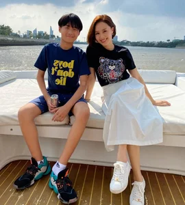 Actress Hong Diem: Balances Fragile On-Screen Roles with Gentle Parenting - image 9