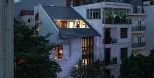 Innovative Hanoi House with Unique Tiled Roof Architecture Featured in US Media - image 2