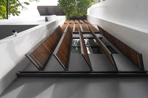 Innovative Hanoi House with Unique Tiled Roof Architecture Featured in US Media - image 0