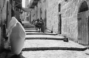 Rare Historical Photos of Daily Life in 20th Century Jerusalem - image 1