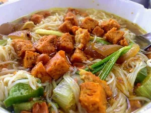 Discover Bún Xiêm Lo: The Unique Mekong Delta Noodle Soup Captivating Food Lovers - image 1