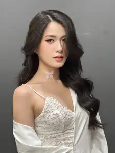 Lâm Vỹ Dạ's Stunning Transformation: Upgraded Beauty and Radiant Aura After 14kg Weight Loss! - image 9