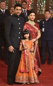 Meet Aaradhya Bachchan: The Stunning and Talented Daughter of Aishwarya Rai Captivating the World - image 2