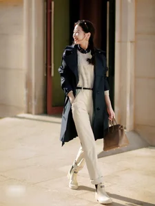 Chic Fashion for Women Over 40: Three Essential Pant Styles for a Standout Look - image 7