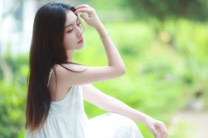 Captivating Visuals in Art Language Vol.5273 Featuring Ying Rao – YiTuYu Art Series - image 5